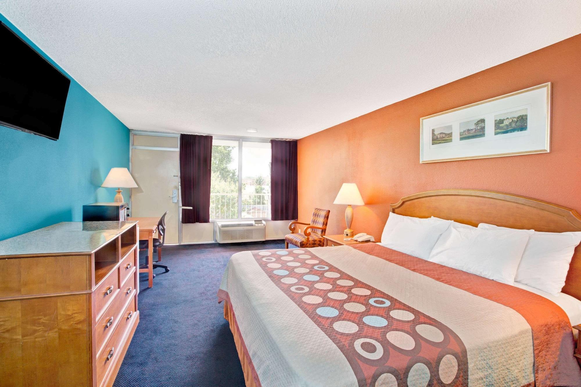 Super 8 By Wyndham Gaffney Hotel Eksteriør billede